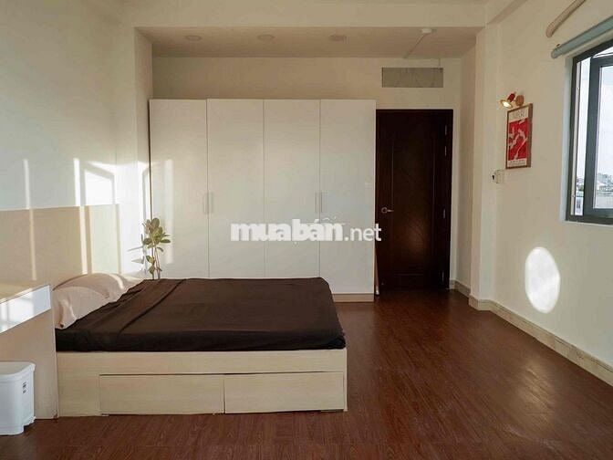 CHO THUÊ STUDIO CỬA SỔ TRỜI FULL NỘI THẤT NGAY TRUNG TÂM QUẬN 1