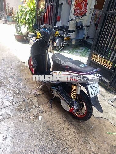 Yamaha Mio Đen, Bạc Xe tay ga