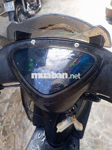 Yamaha Mio Đen, Bạc Xe tay ga