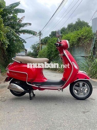 Piaggio Vespa LX 3V ie 2013 Xe nguyên zin Bstp Chí