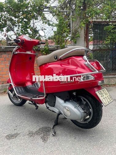 Piaggio Vespa LX 3V ie 2013 Xe nguyên zin Bstp Chí