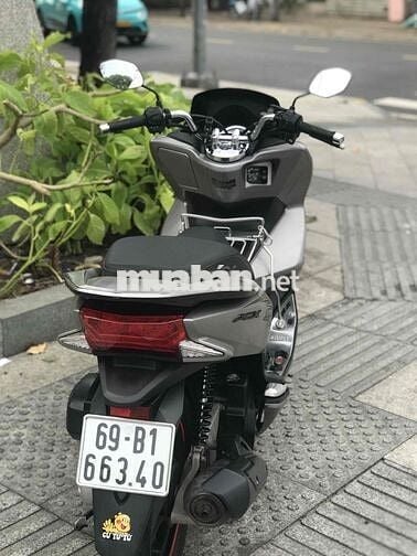 Honda PCX 2015 đèn leb . Xe siêu ngon . 9 chủ