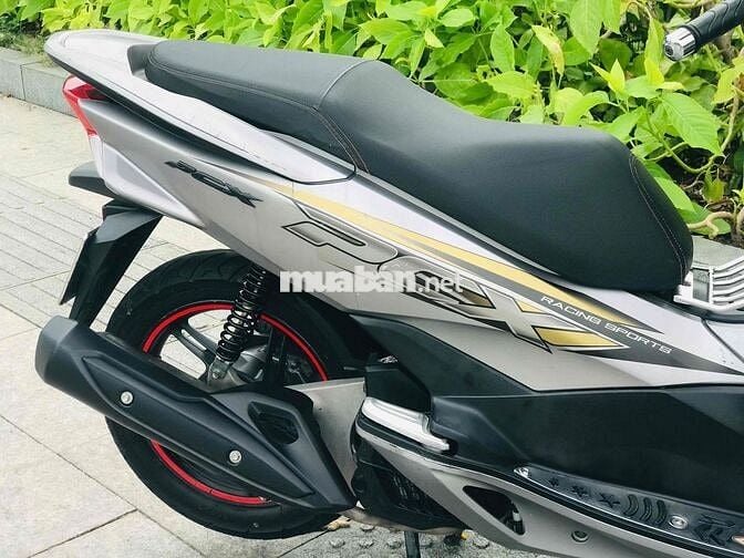 Honda PCX 2015 đèn leb . Xe siêu ngon . 9 chủ