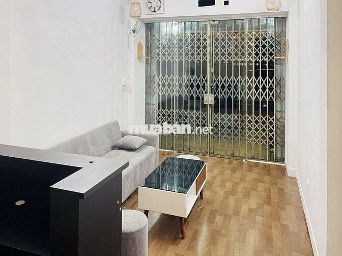 MBKD phố Trấn Vũ 25m2 - Chính chủ cho thuê