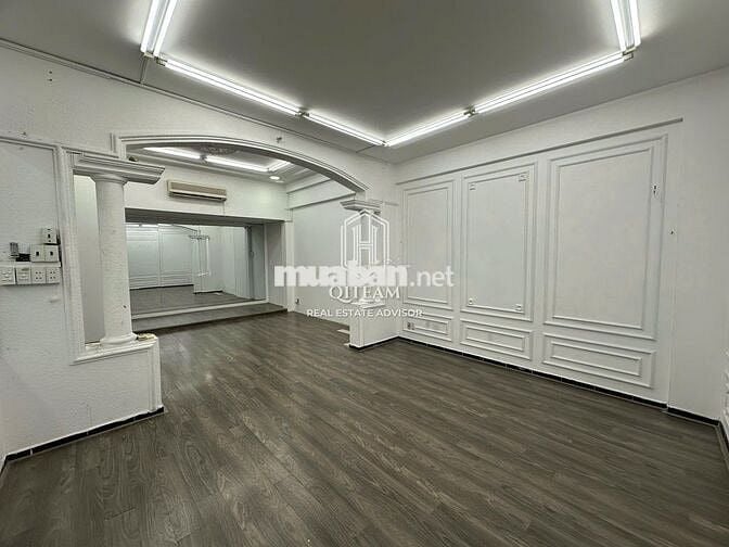MẶT TIỀN HỒ VĂN HUÊ , PHÚ NHUẬN - 10x10m - 4 TẦNG - 45 TRIỆU