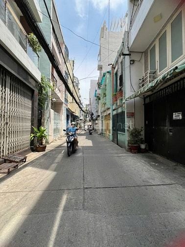 Bán nhà mới đẹp Hẻm Xe Hơi V.I.P - 489 Huỳnh Văn Bánh, P13, Phú Nhuận