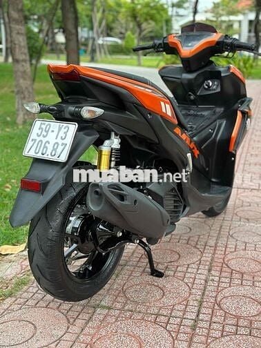Yamaha NVX V2 ABS Cam đen