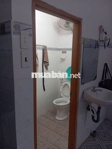 Cho thuê nhà 2pn đường Hà Thị Đát hẻm xe hơi nhỏ Quận Tân Phú