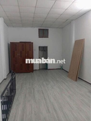 Cho thuê nhà 2pn đường Hà Thị Đát hẻm xe hơi nhỏ Quận Tân Phú