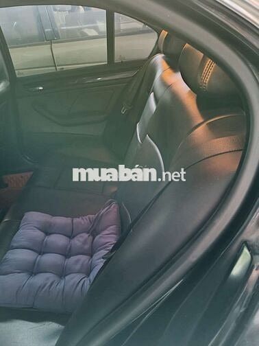 BMW 318I 2004 Tự động Đen