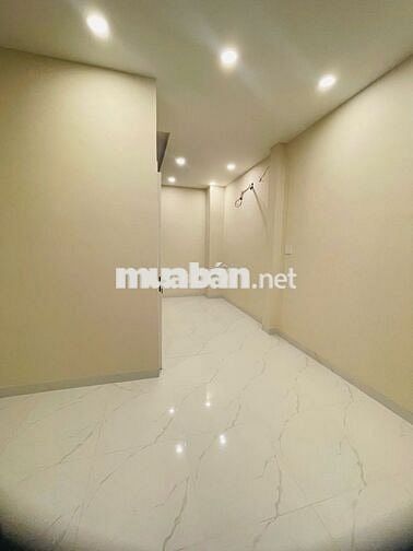 Nhà hẻm xe hơi gần Quốc lộ 13 Hiệp Bình Phước 4 tầng có sân thượng