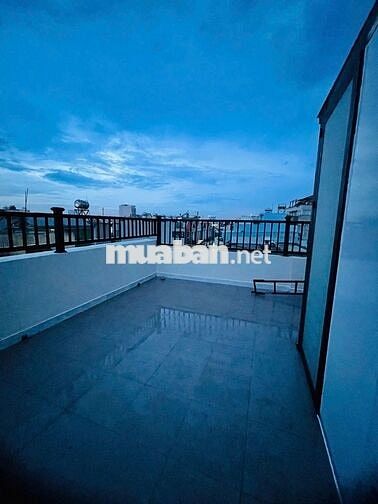 Nhà hẻm xe hơi gần Quốc lộ 13 Hiệp Bình Phước 4 tầng có sân thượng