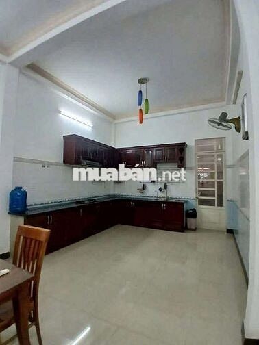 Nhà 1 trệt 1 lầu Đường liên khu 5/6 BHH B bình tân 