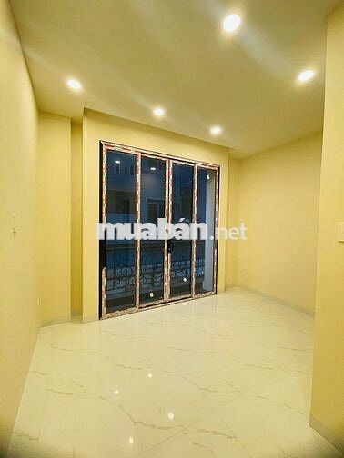 Nhà hẻm xe hơi gần Quốc lộ 13 Hiệp Bình Phước 4 tầng có sân thượng