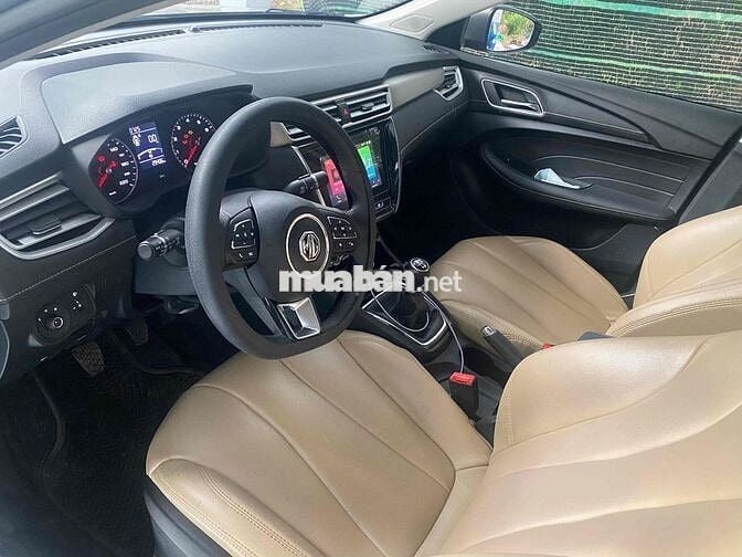MG MG5 2024 Số sàn Bạc 29.000 km