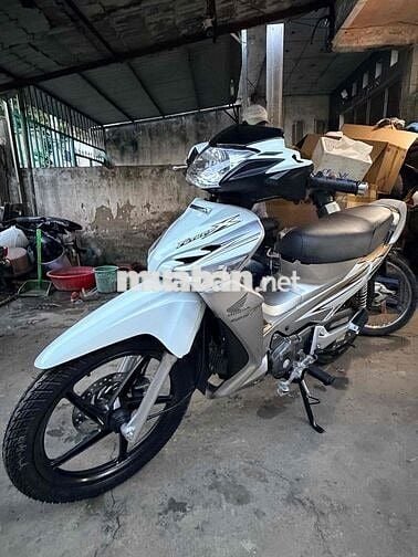 Honda Future X 2011 Trắng, Bạc, Vàng
