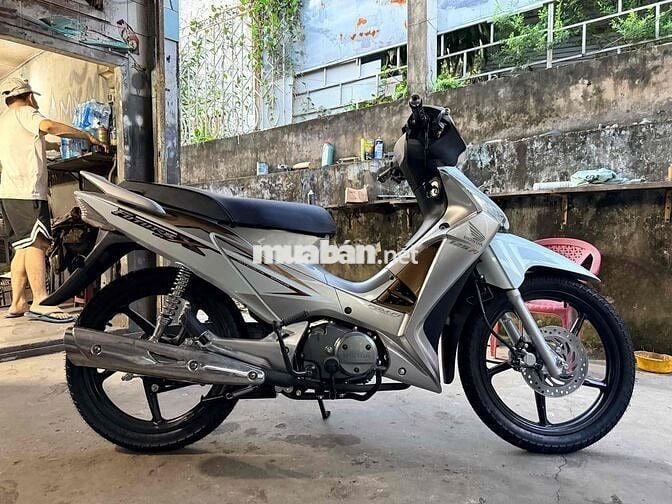 Honda Future X 2011 Trắng, Bạc, Vàng