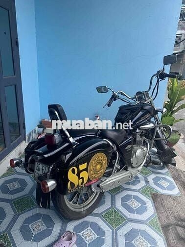 Suzuki GZ 2008 Đen