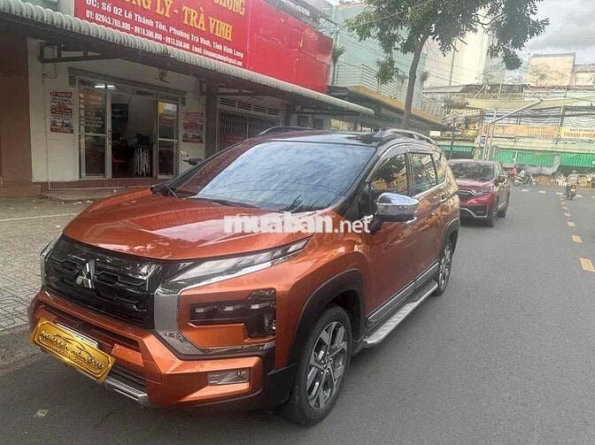 Mitsubishi Xpander Cross 2023 Cam nóc