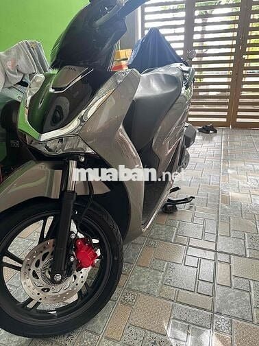 Honda SH 125cc Cuối 2024 Xám 11000 km