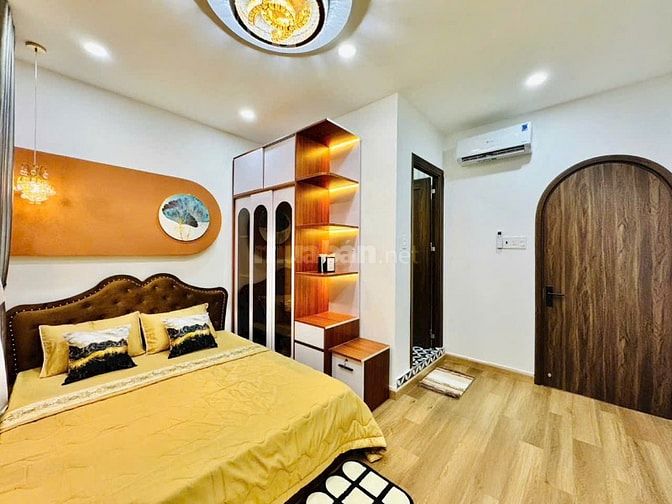 Nhà mới đẹp - Full Nội Thất. Phan Đình Phùng. 52m vuông 4 tầng