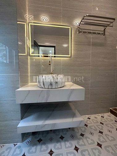 Nhà mới đẹp - Full Nội Thất. Phan Đình Phùng. 52m vuông 4 tầng