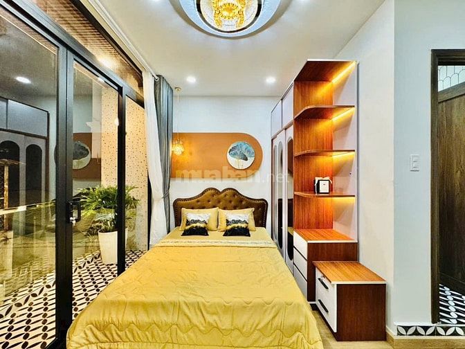 Nhà mới đẹp - Full Nội Thất. Phan Đình Phùng. 52m vuông 4 tầng
