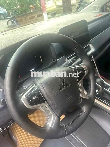 Mitsubishi Xpander Cross 2023 Cam nóc