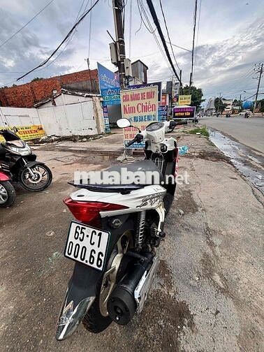 Yamaha Nouvo Đỏ, Trắng, Vàng