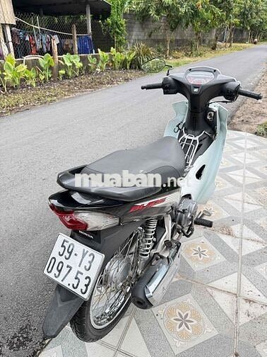 Honda Blade 2017 Trắng