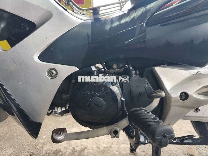 WAVE A100 2011 BSTP HÀNG BỎ MẪU XE ZIN CHƯA RỚT .