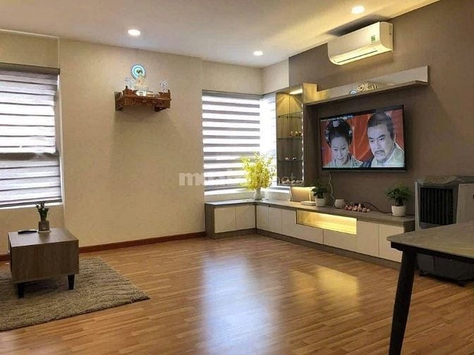 Chung cư Ruby Nguyễn Sỹ Sách, TB: 2p ngủ, full NT mới, nhà đẹp, 10tr