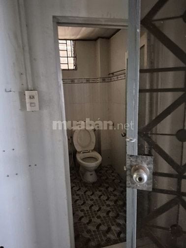 Công ty Đấu giá hợp danh Lam Sơn Sài Gòn thông báo đấu giá tài sản