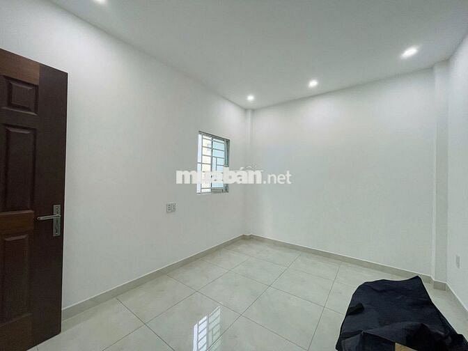 Nhà Trung Tâm Quận 4 Tôn Thất Thuyết Giá Chỉ 5,7 Tỷ