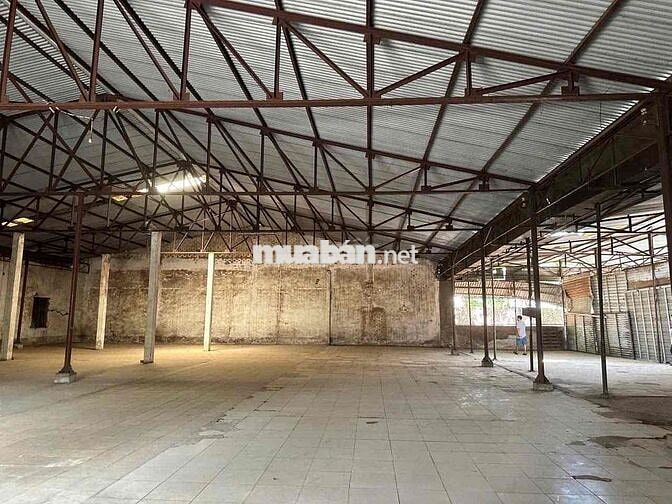 Cho thuê kho xưởng (1000m2) - gần Đ. Võ Nguyên Giáp - P.Phước Tân.