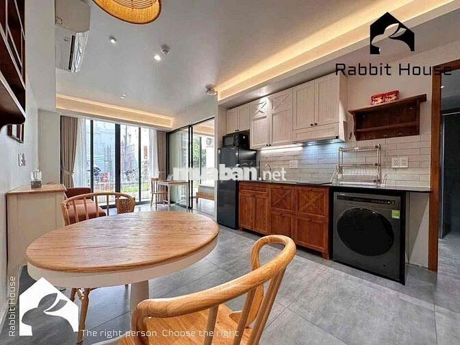 Căn hộ 1 phòng ngủ ban công tách bếp full nội thất Võ Văn Tần, quận 3