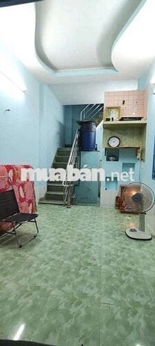 CHO THUÊ NHÀ  1 LẦU  . P 15 Q. 8.