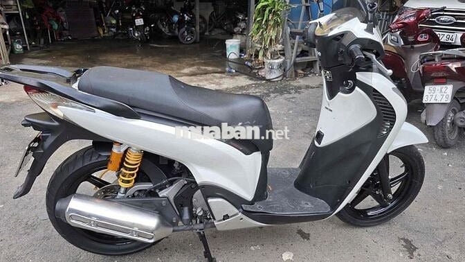 Honda SH 125cc 2011 Trắng Ý sm 103 chính chủ