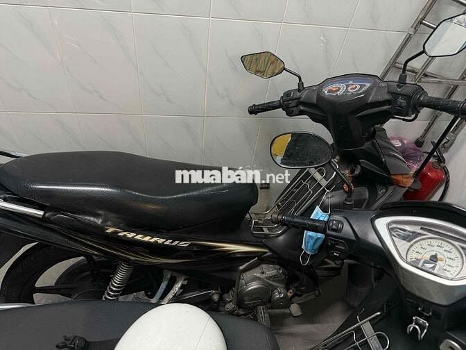 Yamaha Taurus Thể thao Đen