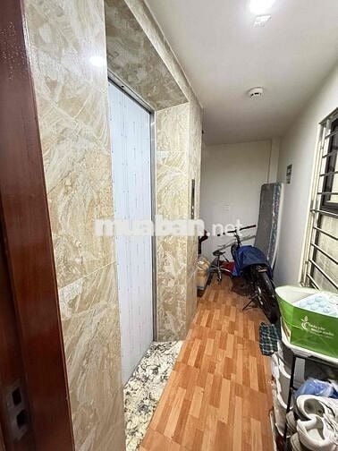 Chính chủ cho thuê phòng 32 m2 ccmini đủ đồ Đường Kim Giang