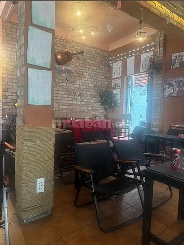 Sang quán Cafe căn góc 9x30 Trần Nhật Duật-Quận 1, đã mở được 9 năm