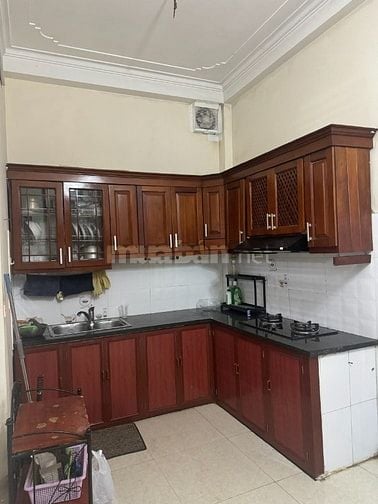 Cho thuê nhà riêng 3 tầng tại ngõ 13 đường Lĩnh Nam, phường Vĩnh Tuy, 