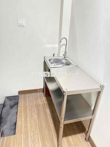 Chính chủ cho thuê phòng 32 m2 ccmini đủ đồ Đường Kim Giang