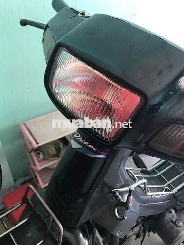 Honda Dream Thái Lan . 9 chủ công chứng ngay