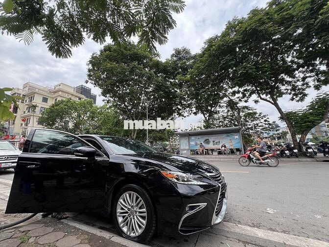 Lexus ES250 2017 110,000km Đen