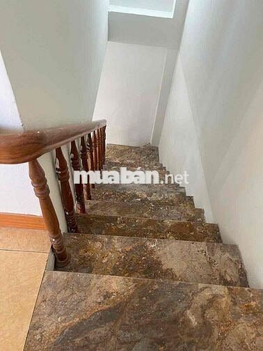 Cho thuê nhà  3 tầng  kiệt Trần Cao Vân Thanh Khê
