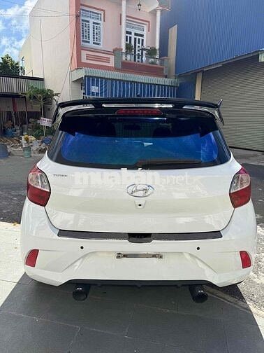 Hyundai i10 2022 Trắng 2 vạn
