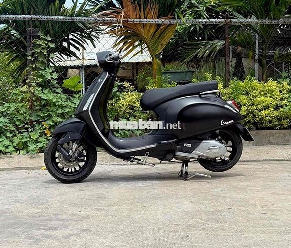 Vespa Sprint 125 Abs 2018 Đen nhám Bstp