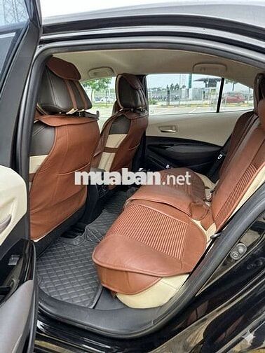 Toyota Corolla Altis 1.8V 2022 Đen Tự động