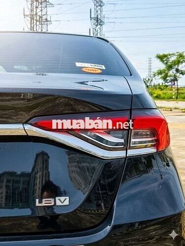 Toyota Corolla Altis 1.8V 2022 Đen Tự động